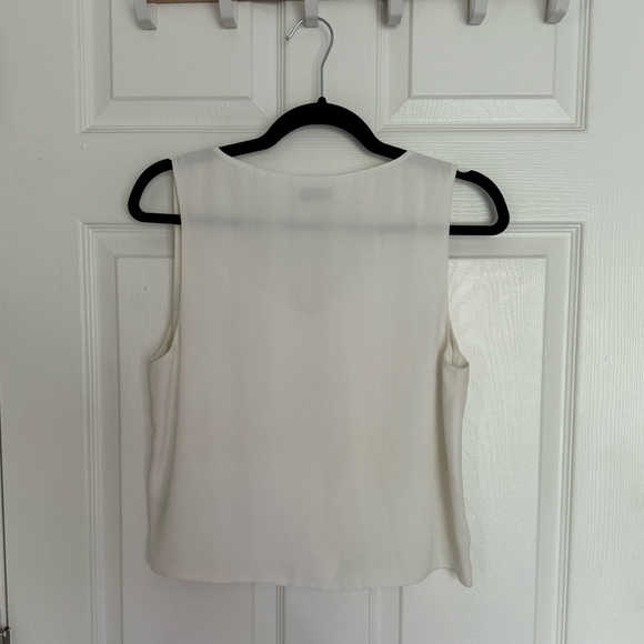 Aritzia Babaton Blouse - Picture 3 of 9